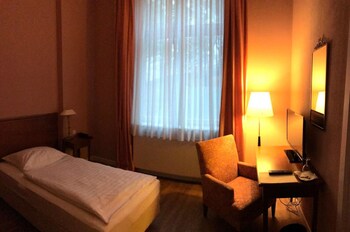 hotel villa viktoria luise