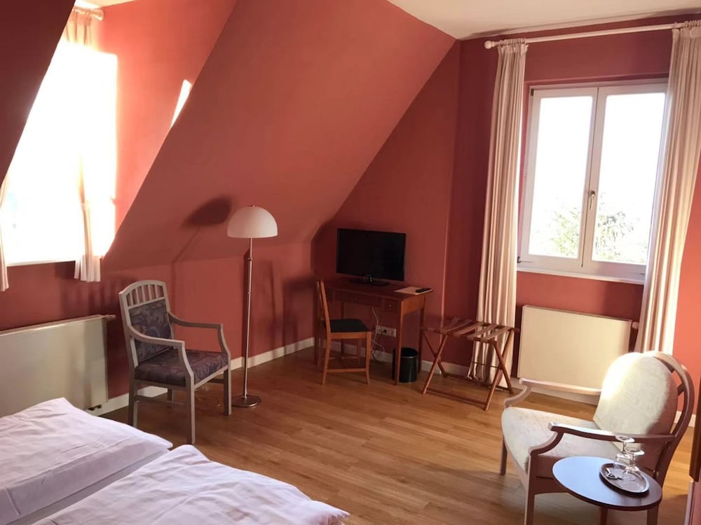 hotel villa viktoria luise
