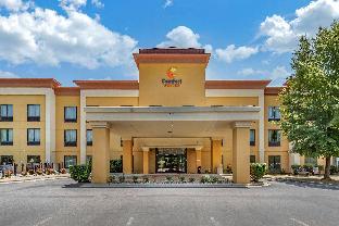 comfort suites clayton garner
