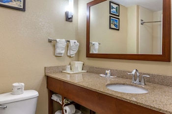 comfort suites clayton garner