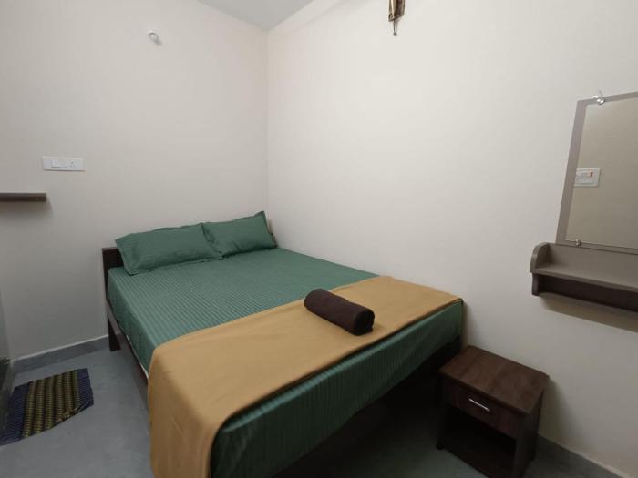 omkara the fives guest house