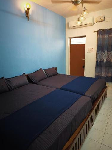 omkara the fives guest house