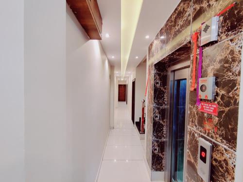 perfect stayz dwarkesh hotel near haridwar railway station