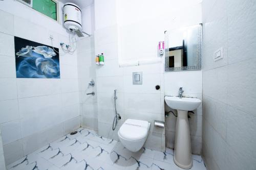 perfect stayz dwarkesh hotel near haridwar railway station