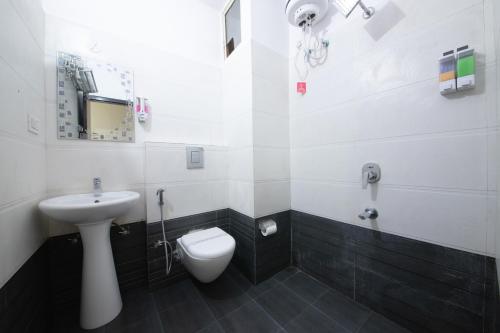 perfect stayz dwarkesh hotel near haridwar railway station