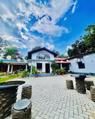 Urban Villa,,3 star