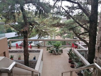 grandview residences by vilma near burnham park 204