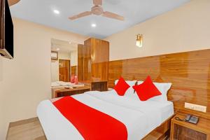 Hotel Royal Park,Patel Complex, Opp. Johnson & Johnson, Safed Pool, Andheri Kurla Road, Andheri East,Sakinaka,2 star
