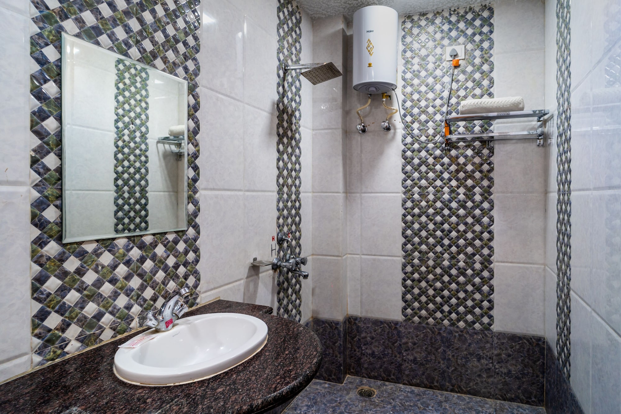 hotel akashdeep