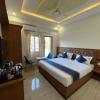 np royal inn