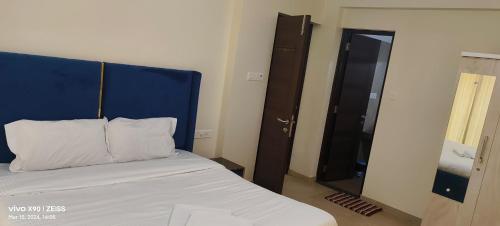 telferk acron seawinds apartment baga