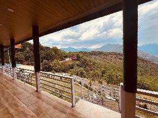 chaukhamba view resort