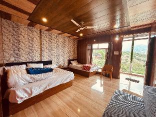 chaukhamba view resort