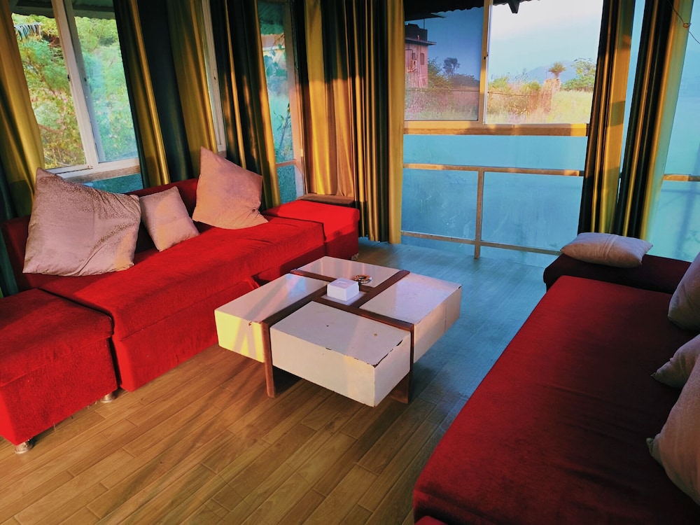 forrest homestay villa