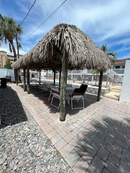 holiday isles resort