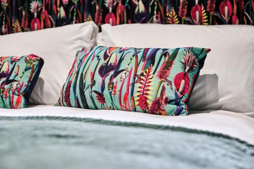 Clarence House,,3 star