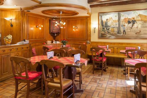 logis hotel de la cloche