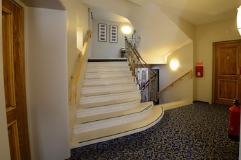 logis hotel de la cloche