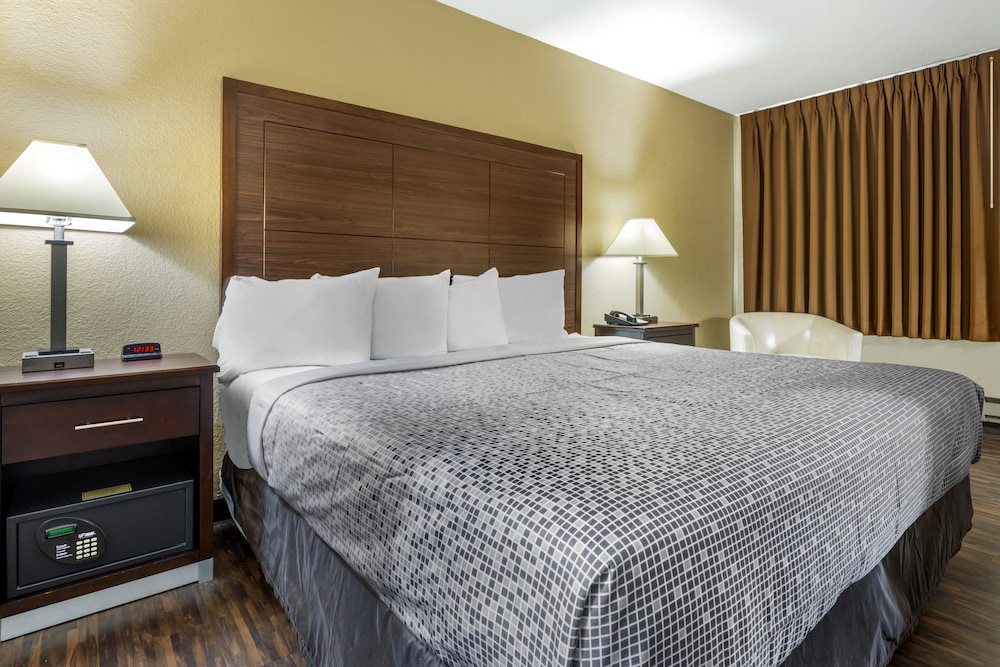 econo lodge la crosse