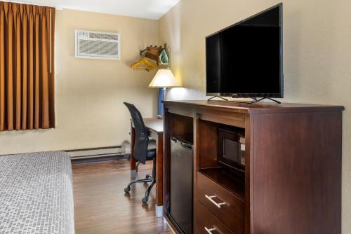 econo lodge la crosse