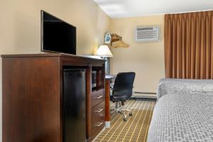 econo lodge la crosse