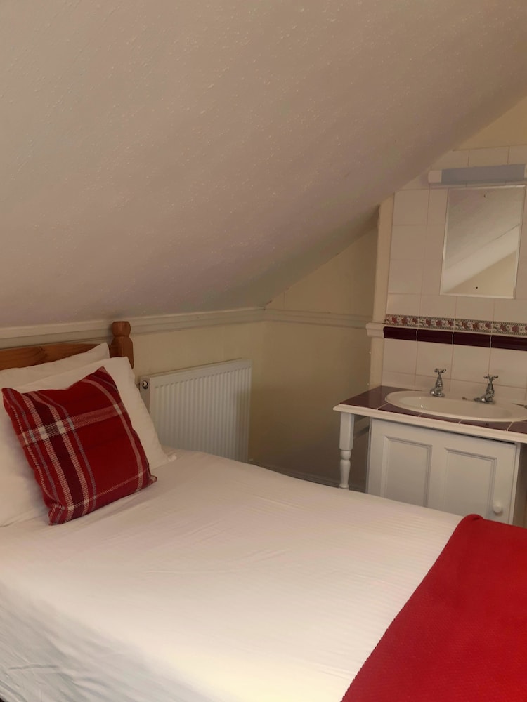 telstar guest house exeter