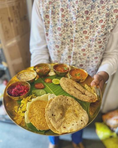 the postcard on the arabian sea