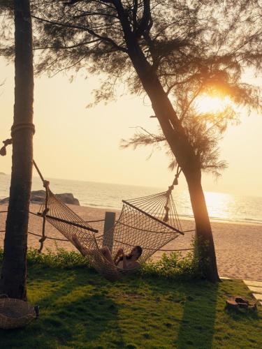 The Postcard On The Arabian Sea,,0 star