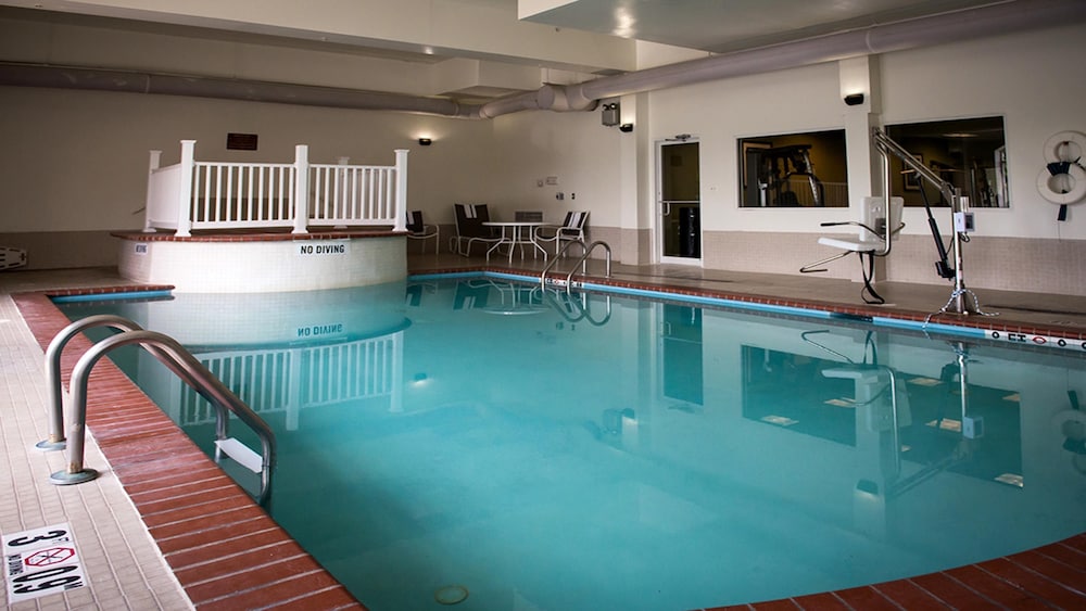 Holiday Inn Express La Plata By Ihg,Waldorf>>La Plata,3 star