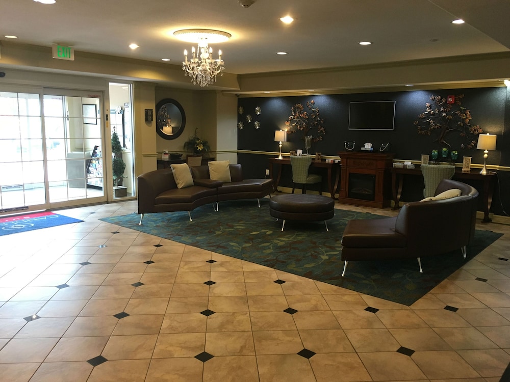 candlewood suites la porte by ihg