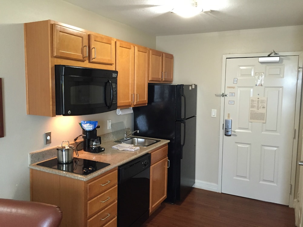 candlewood suites la porte by ihg