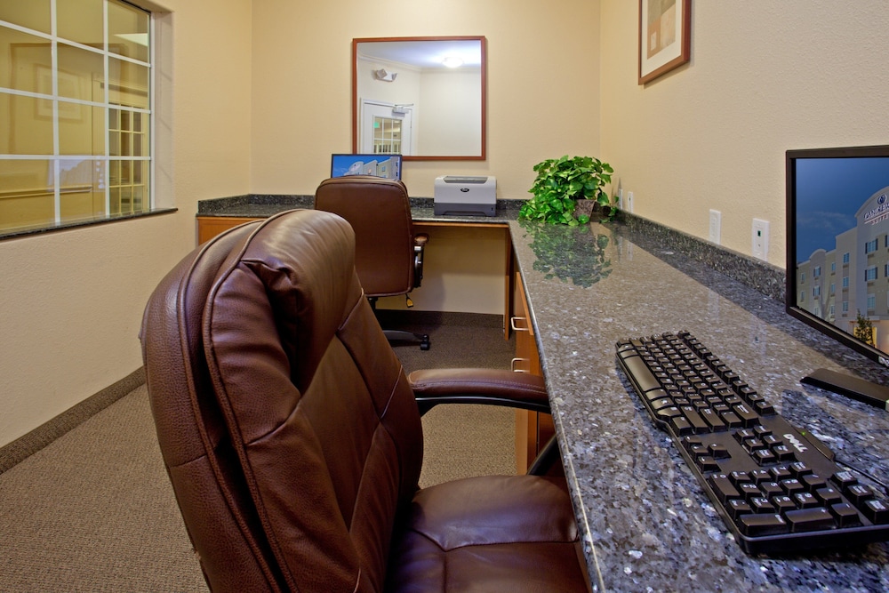 candlewood suites la porte by ihg