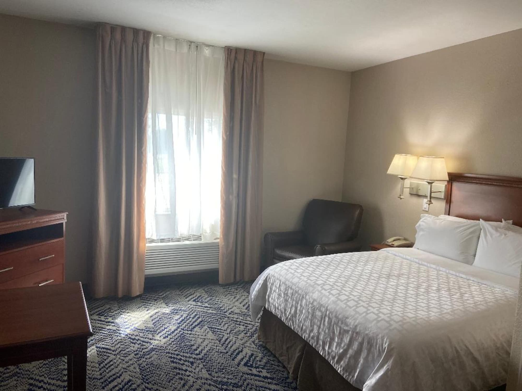 candlewood suites la porte by ihg