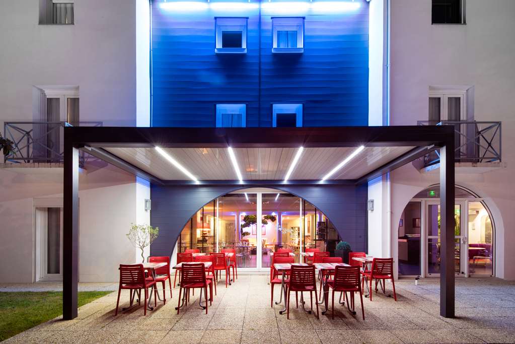 kyriad la rochelle centre ville