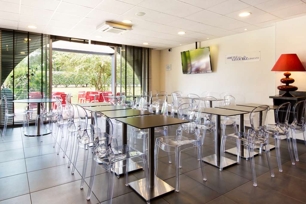 kyriad la rochelle centre ville