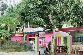 dreamland resort and restaurant