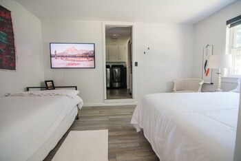 the flat a wanderlust abodes property