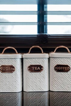 the stable tiny container home 12 min to magnolia