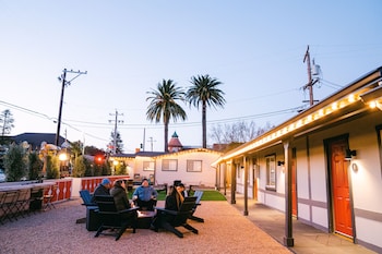 viking inn