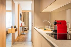 new opening 2022 los lorentes hotel bern city
