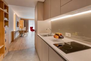 new opening 2022 los lorentes hotel bern city