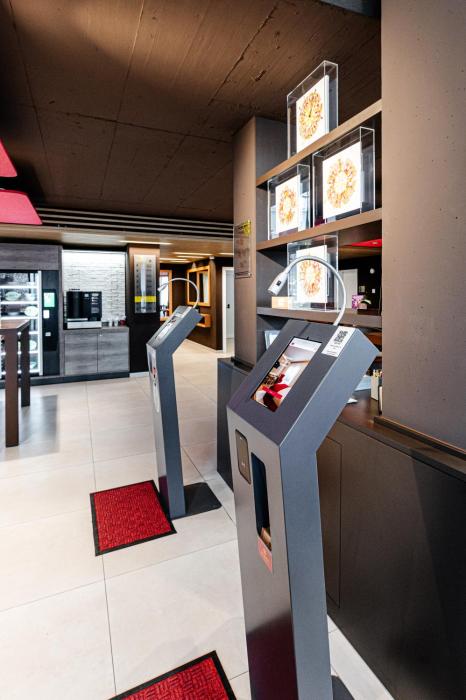 new opening 2022 los lorentes hotel bern city
