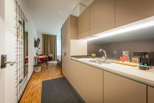 new opening 2022 los lorentes hotel bern city