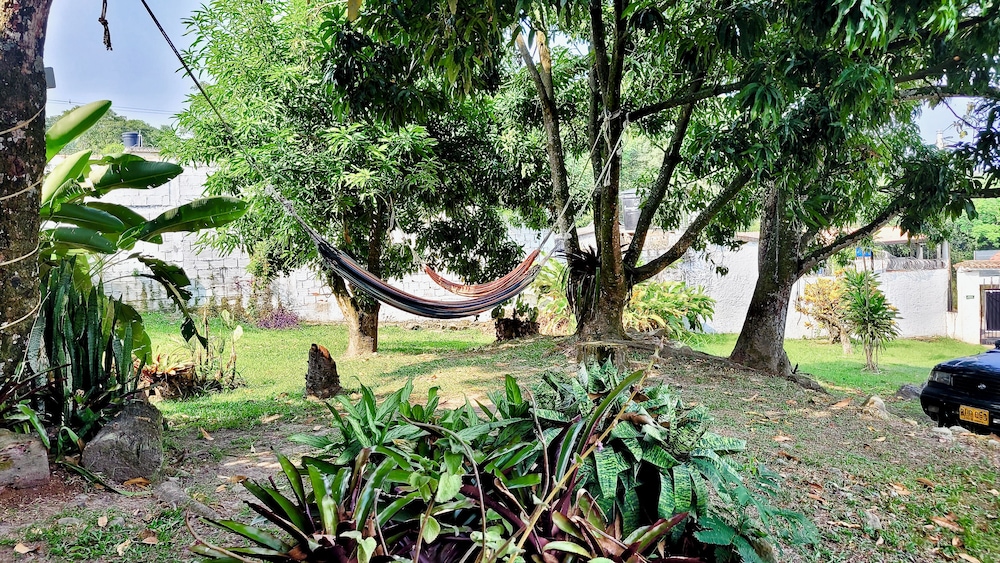 casa agora boutique mesitas del colegio