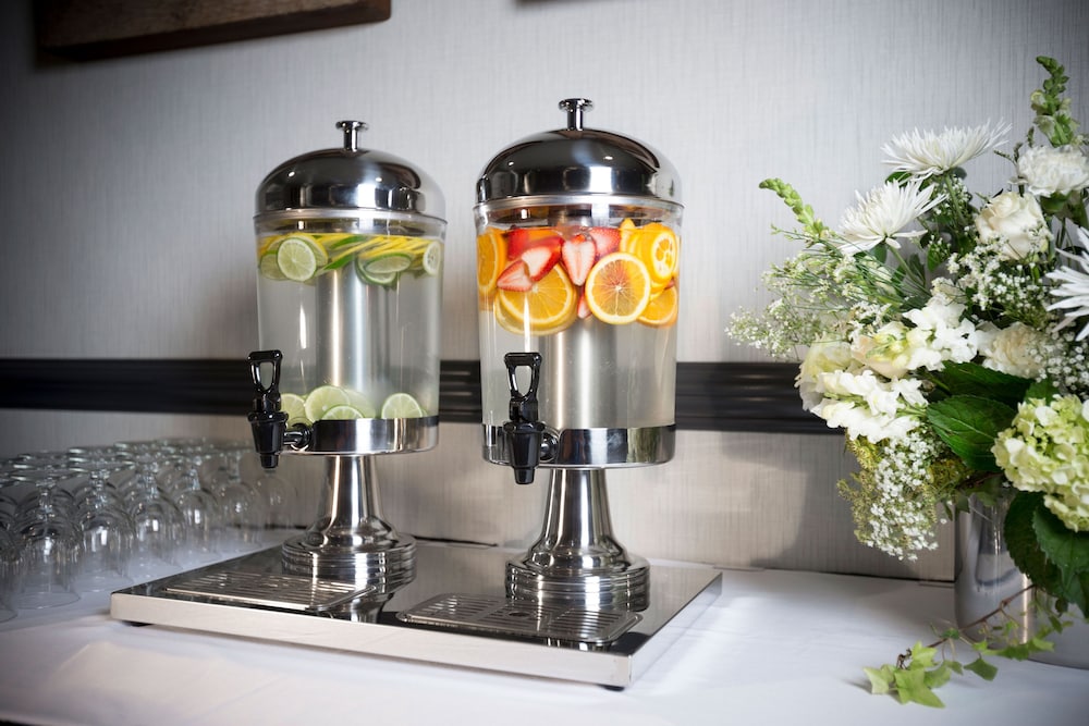 holiday inn asheville east blue ridge pkwy an ihg hotel