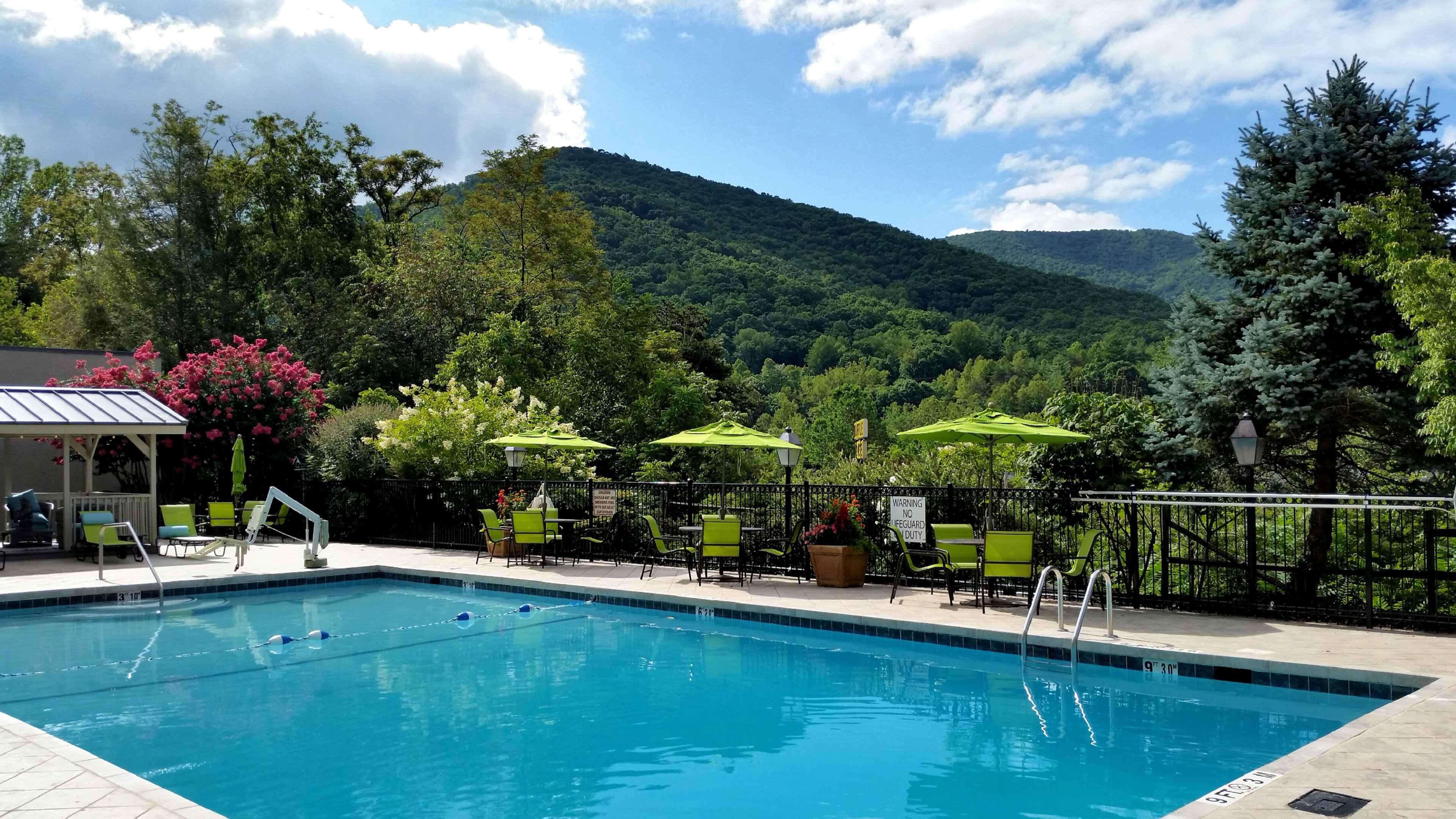 holiday inn asheville east blue ridge pkwy an ihg hotel