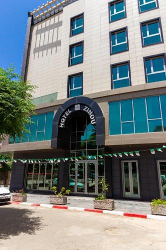 hotel zinou zm