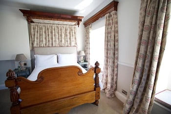 the eagle house hotel