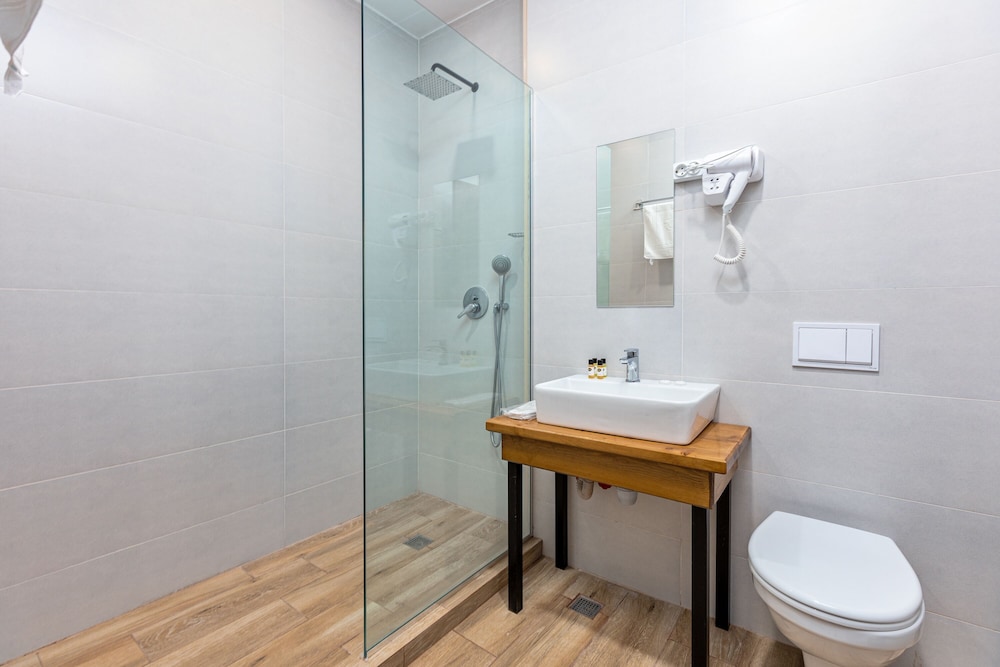 mountain house kazbegi