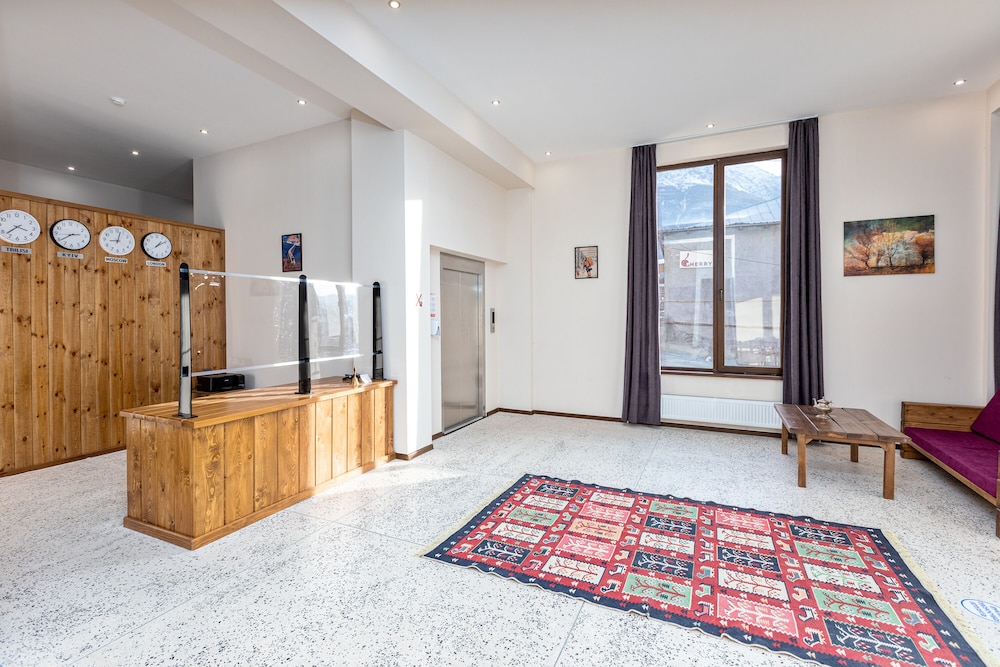 mountain house kazbegi